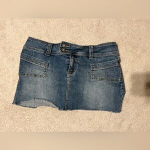 Vintage Y2K Bongo low waisted mini jean skirt